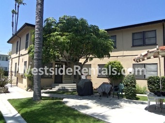 Primary Photo - 3308 Castle Heights Ave