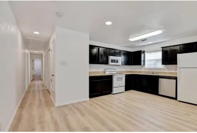 Foto del edificio - 403 N Burdette Ave