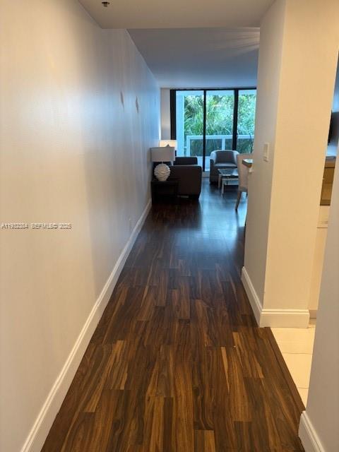 Foto del edificio - 1717 N Bayshore Dr