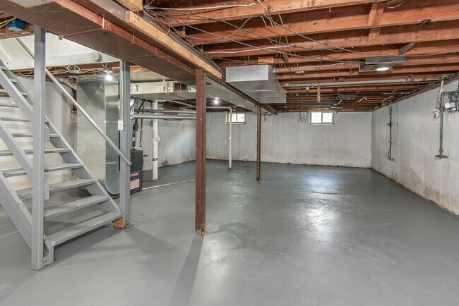 Foto del edificio - 104 Glen Garry Rd