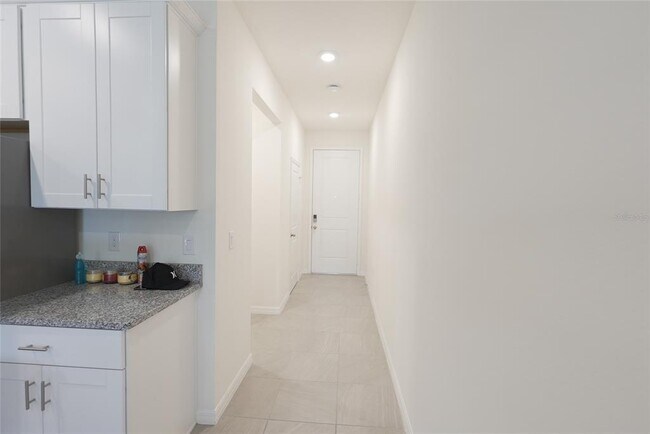 Foto del edificio - 4417 Small Creek Rd