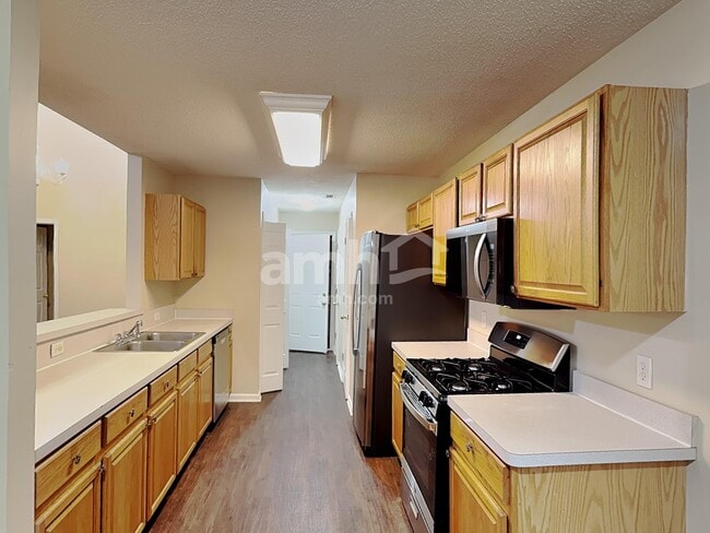 Building Photo - 4604 Young Deer Dr