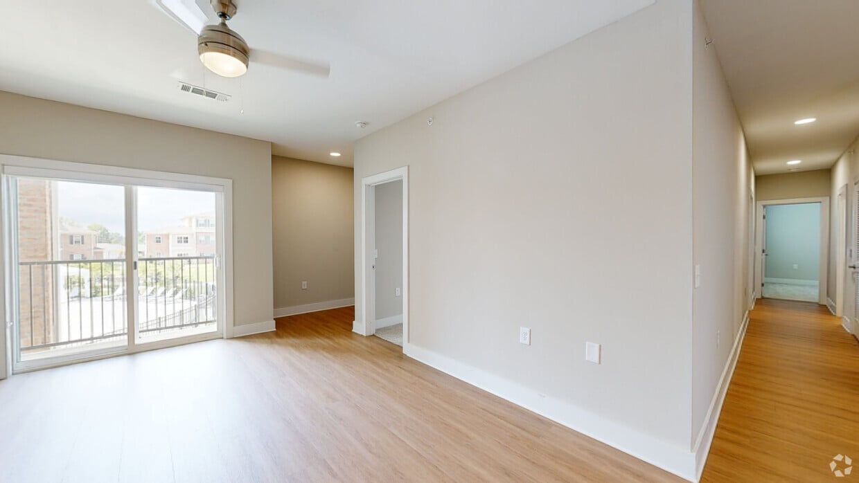 Photo - Clear Creek Springdale Apartments