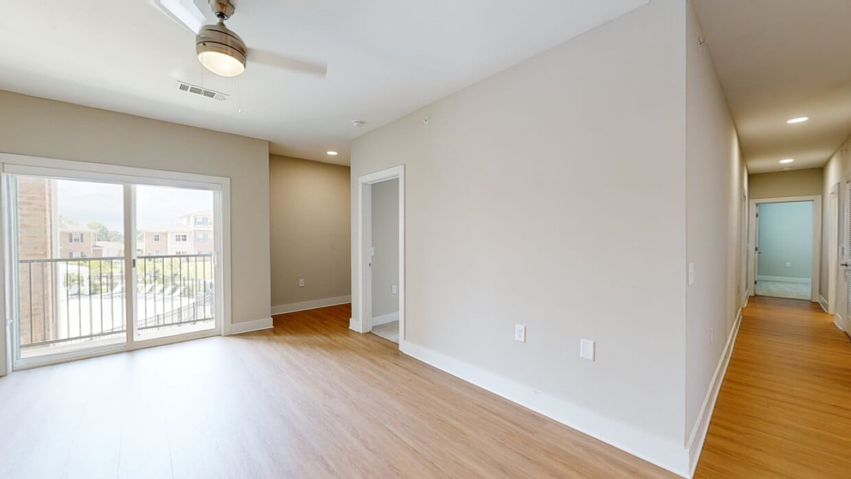 Photo - Clear Creek Springdale Apartments