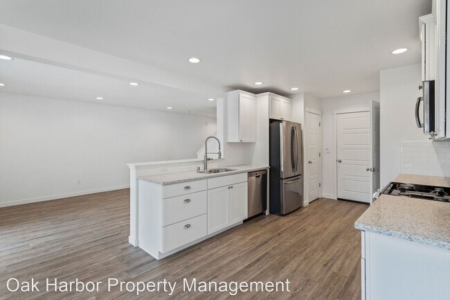 Building Photo - 3 br, 2.5 bath House - 1715 NW 5th Ave
