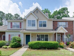 Building Photo - 11143 Whitlock Crossing Ct