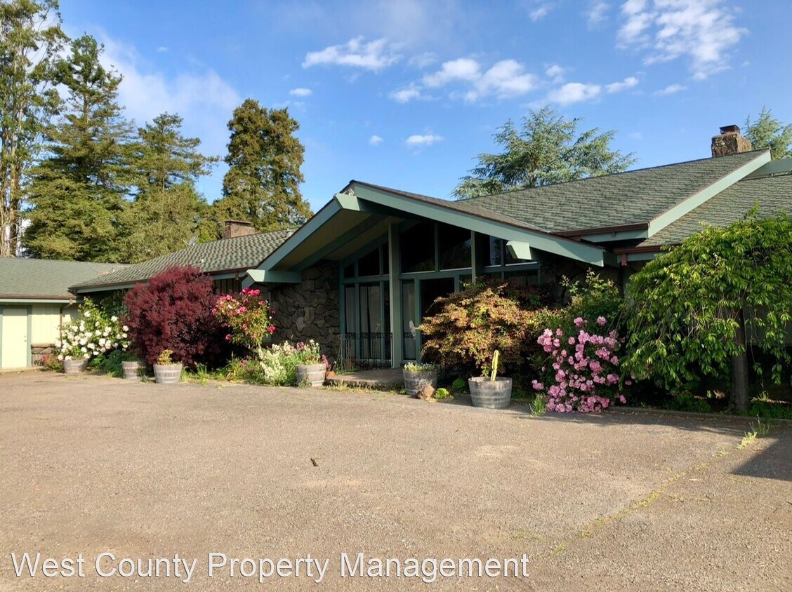 3645 Roblar Rd, Petaluma, CA 94952 House Rental in Petaluma, CA