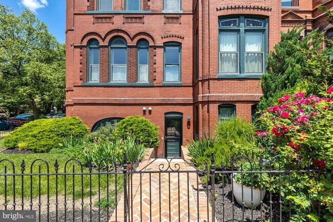 Foto del edificio - 226 5th St SE