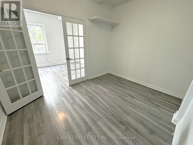 Building Photo - 1158 Weston Rd