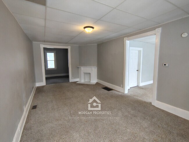 Foto del edificio - 903 College Dr