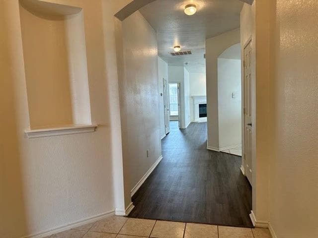 Building Photo - 6109 Melanie Dr