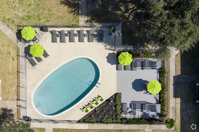 Building Photo - The Grove at Southwood