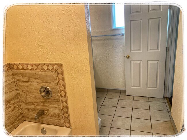 Cuarto de baño nro. 3 - 500 E Fairview Blvd