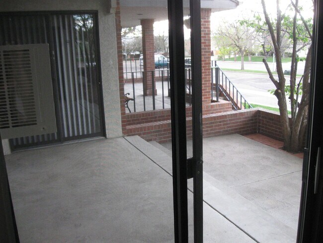 Foto del edificio - **Application Pending**  Pier Point Village - 2 Bedrooms, 2 Bathrooms (13OX#B-101)