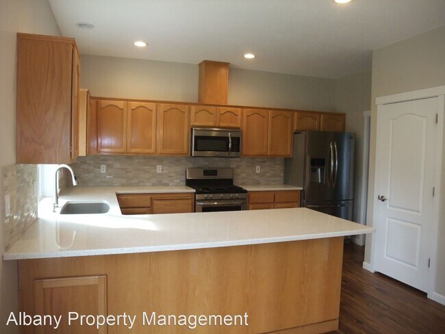 Building Photo - 3 br, 2 bath House - 1586 Cougar Ct SW