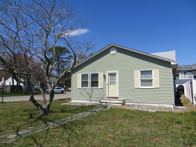 Building Photo - 2155 Barnegat Blvd