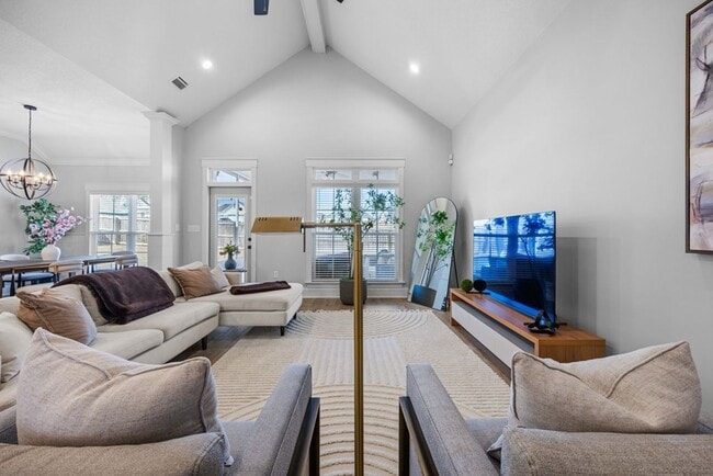 Foto del edificio - 4953 Hatfield Cir