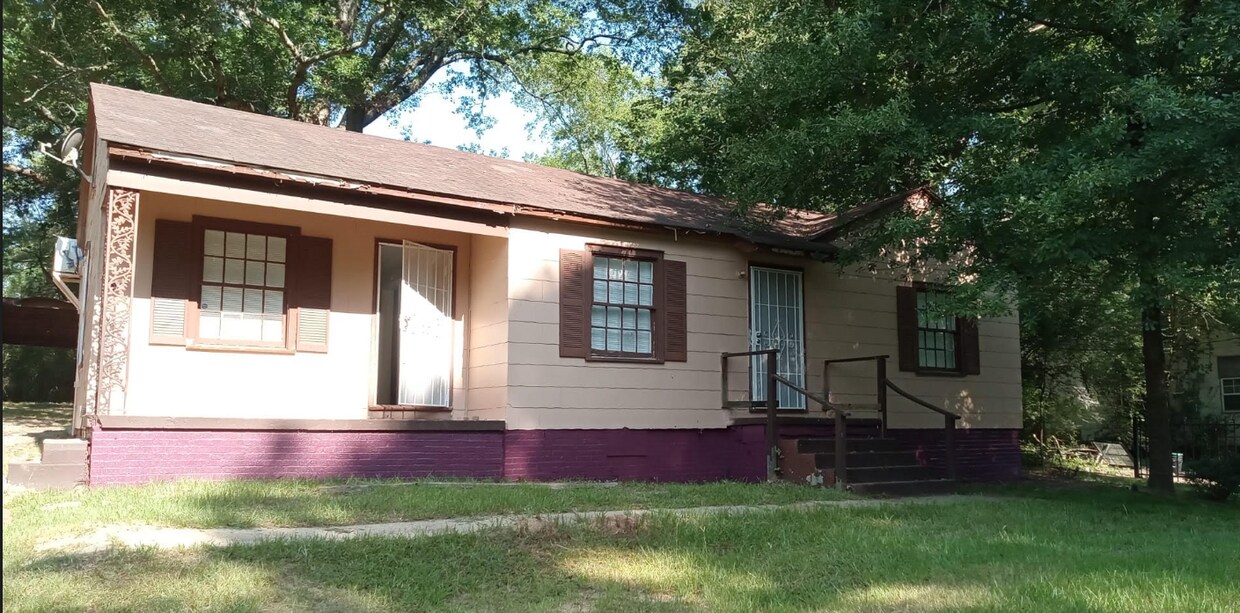 2823 Fairhill Dr, Jackson, MS 39212 House Rental in Jackson, MS