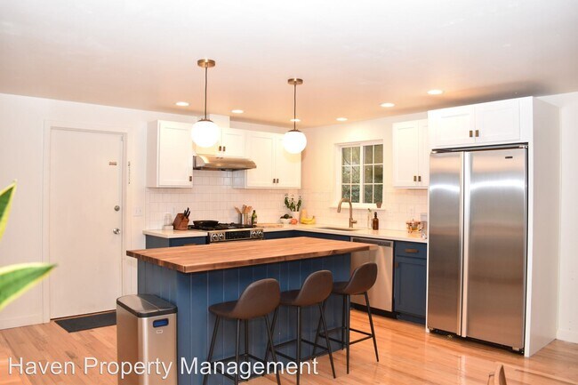 Foto del edificio - 3 br, 2 bath House - 9602 47th St W