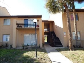 Building Photo - 5220 Via Hacienda Cir