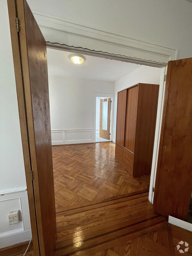 Bensonhurst Apartments under 2,100 Brooklyn, NY 5 Rentals