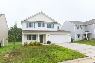 Building Photo - 703 Torbay Dr