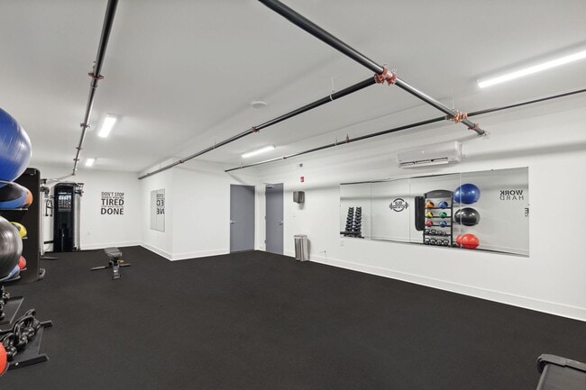 Interior Photo - OLO