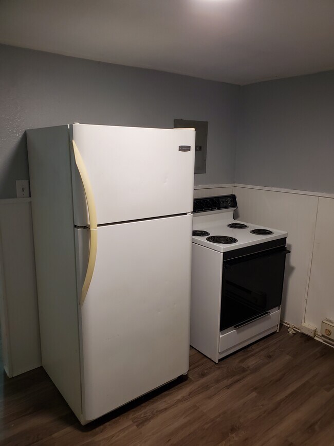 Foto del edificio - 811 Alexandria Pike