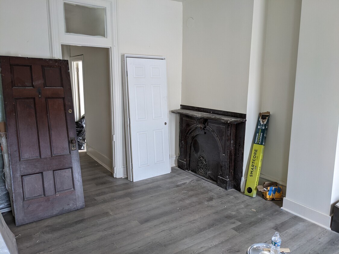 117 N 3rd St Unit 1, Columbia, PA 17512 Apartments in Columbia, PA