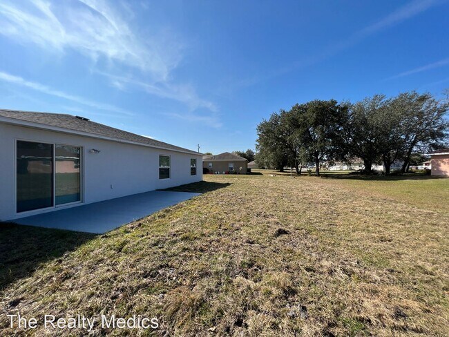 Foto del edificio - 4 br, 2 bath House - 539 Finch Ct