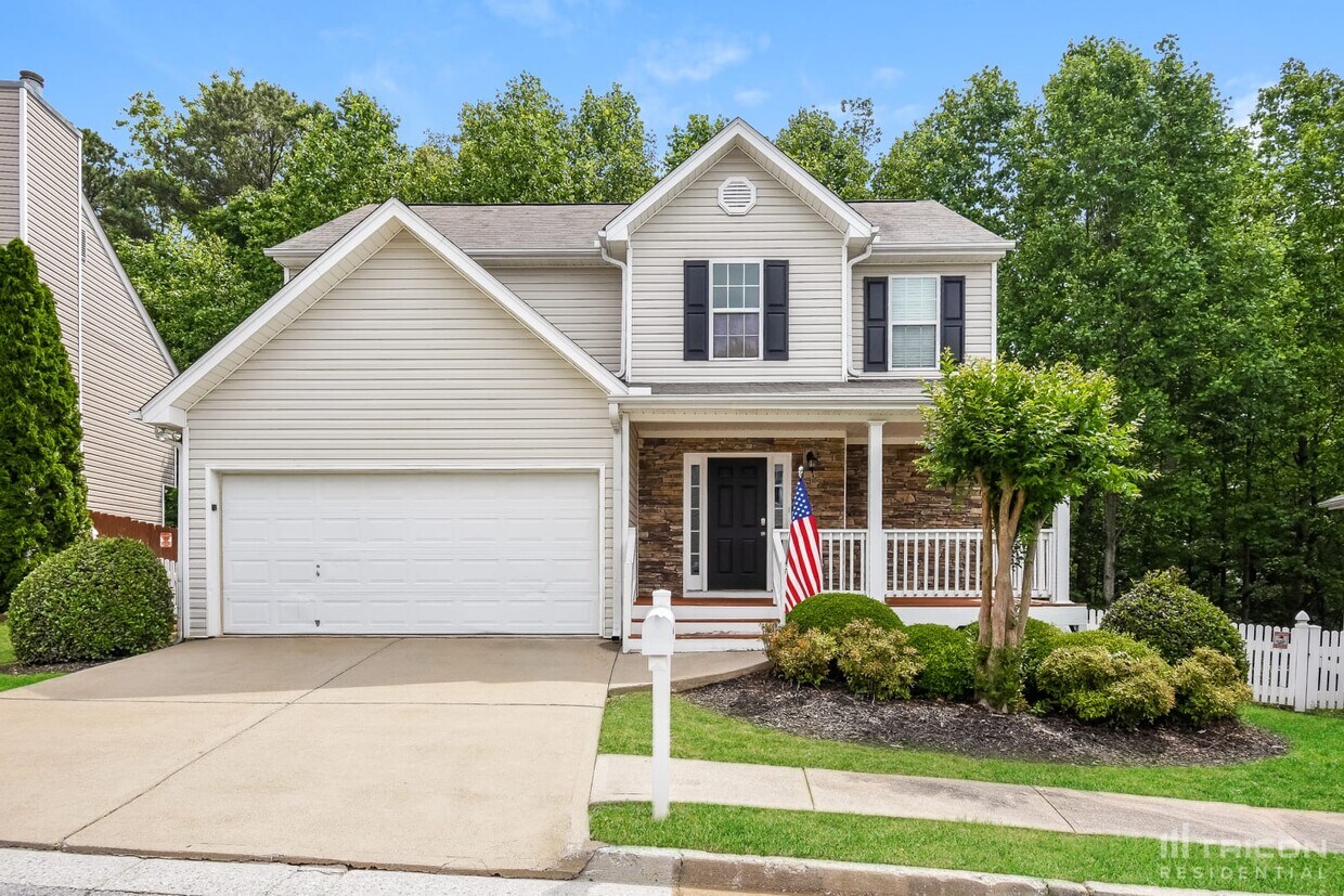 Primary Photo - 329 Greystone Cir