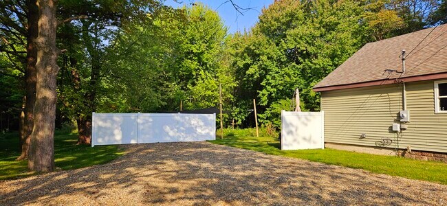 Foto del edificio - W2RBB LLC