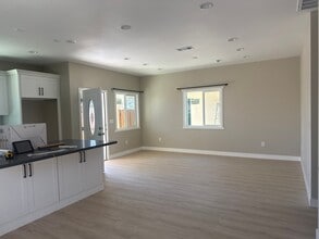 Building Photo - 13822 Erin St