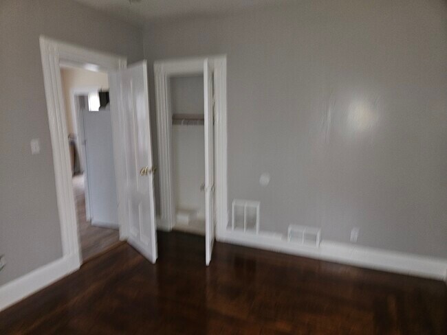 Foto del edificio - 107 Thompson St