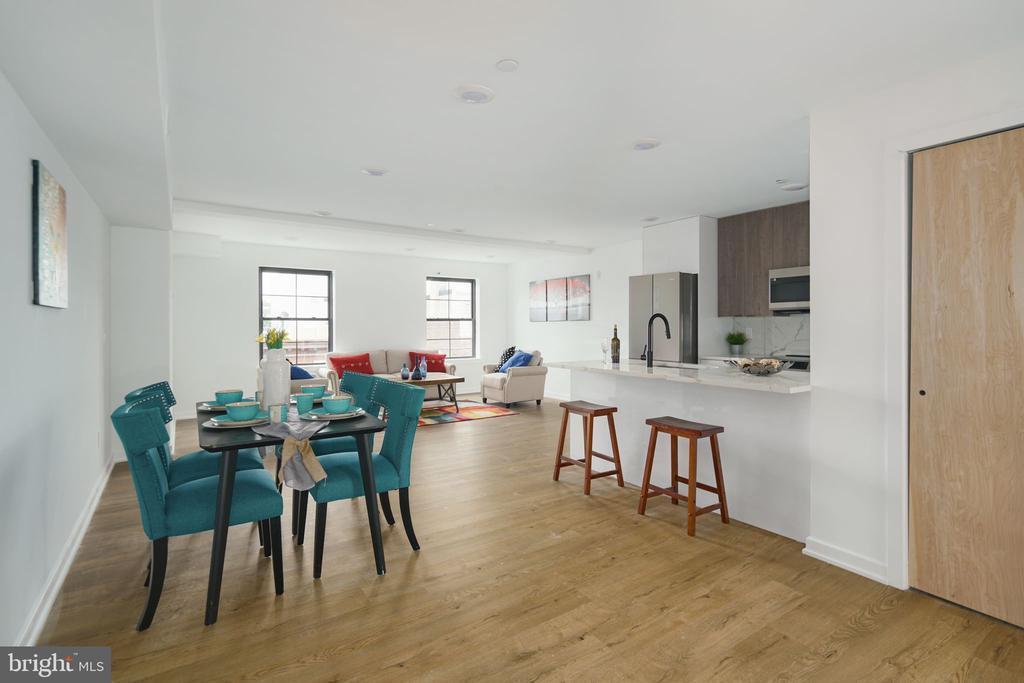 Foto principal - 630 Moore St