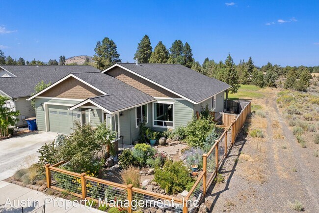 Foto del edificio - 3 br, 2 bath House - 21286 Darnel Ave