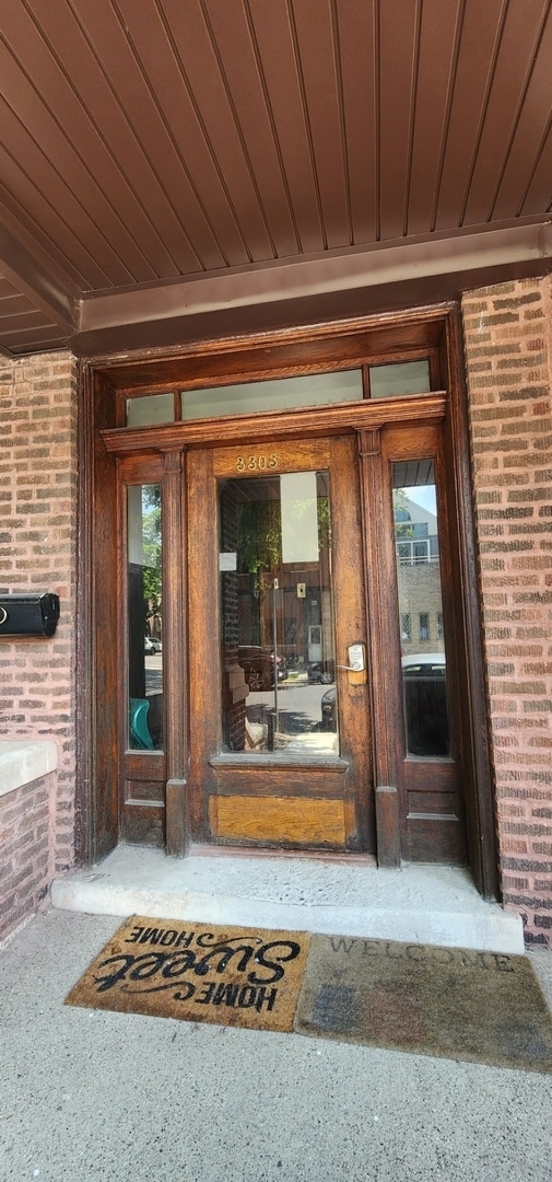Building Photo - 3303 S Union Ave