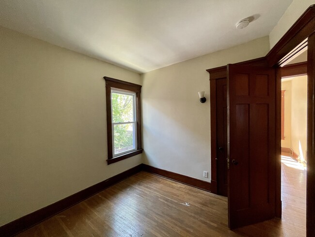 Building Photo - 786 McKinley Pkwy