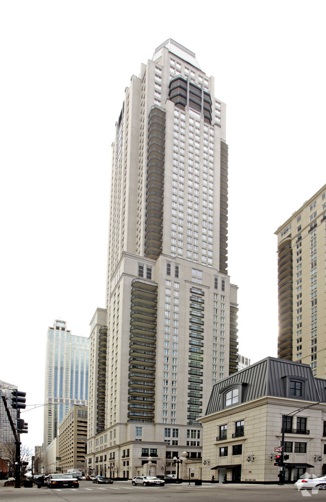 Foto del edificio - Waldorf Astoria Chicago Residences