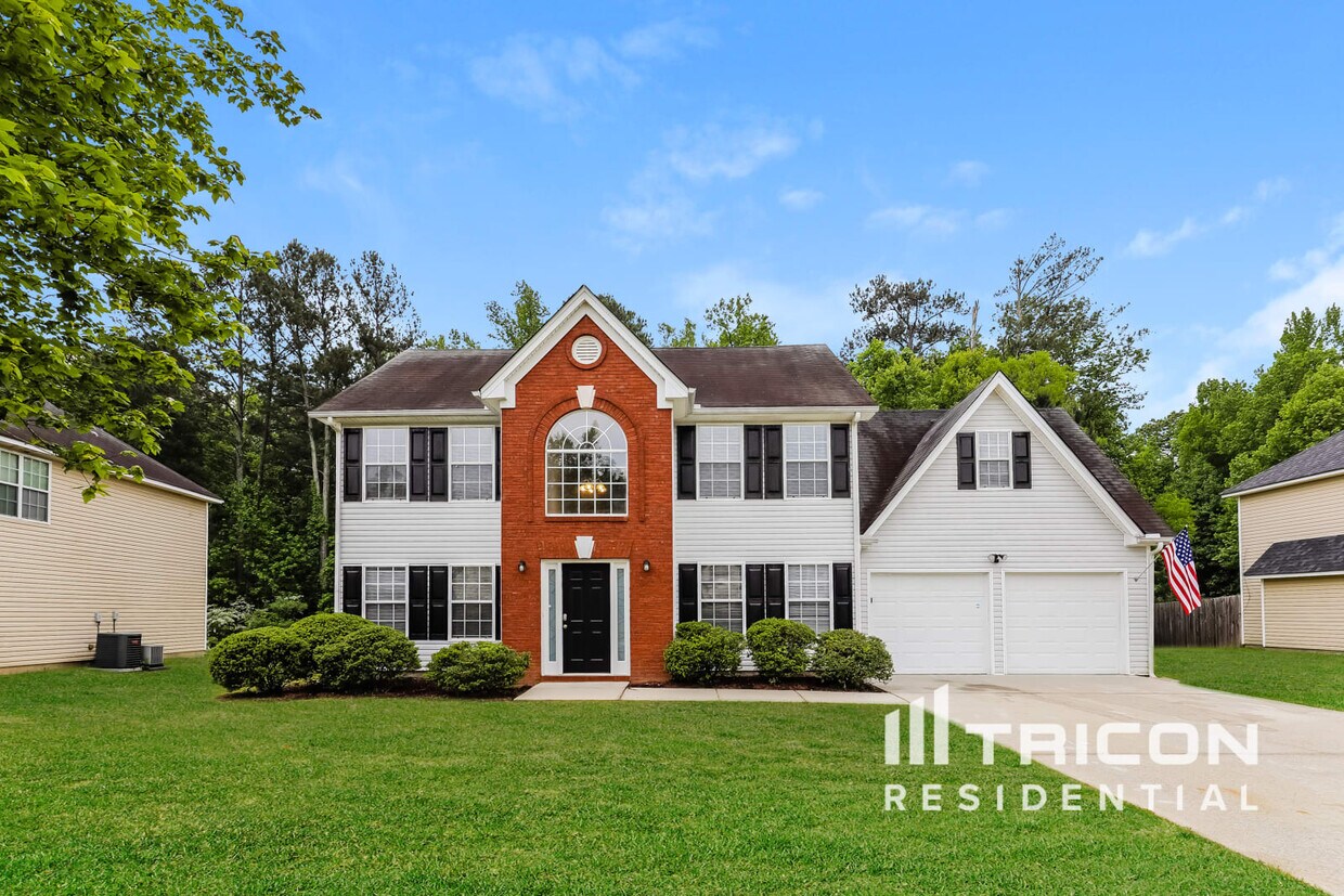 4004 Castle Way Fairburn GA House Rental in Fairburn, GA