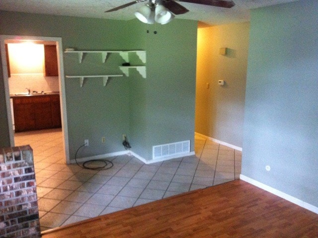 Primary Photo - 1500 W 26th St