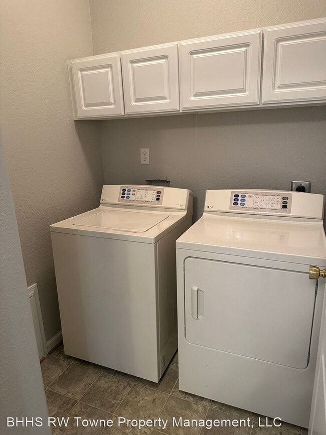 Foto del edificio - 3 br, 2.5 bath House - 1102 Island Park Ci...