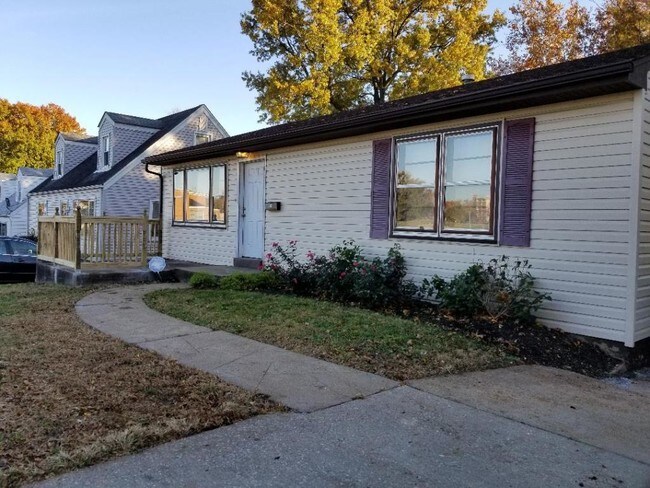 Foto del edificio - 8854 Harold Dr