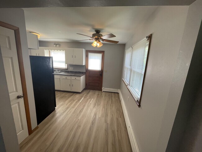 Foto del edificio - 1876 Murphy Woods Rd