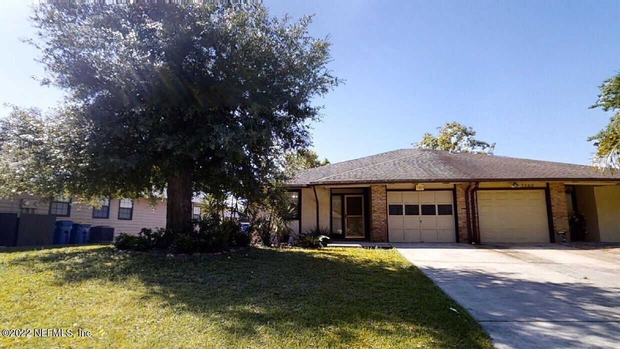 Foto principal - 7364 Colony Cove Ln