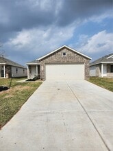 Building Photo - 12019 Noble Wood Vlg