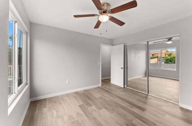 Foto del edificio - 320 Willie James Jones Ave