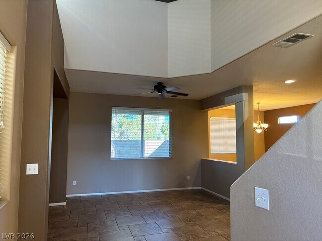 Foto del edificio - 9012 Vintage Wine Ave