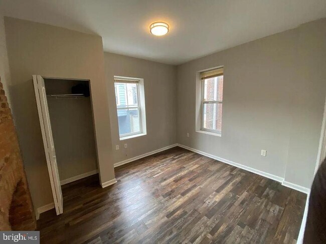 Foto del edificio - 1466 N 52nd St