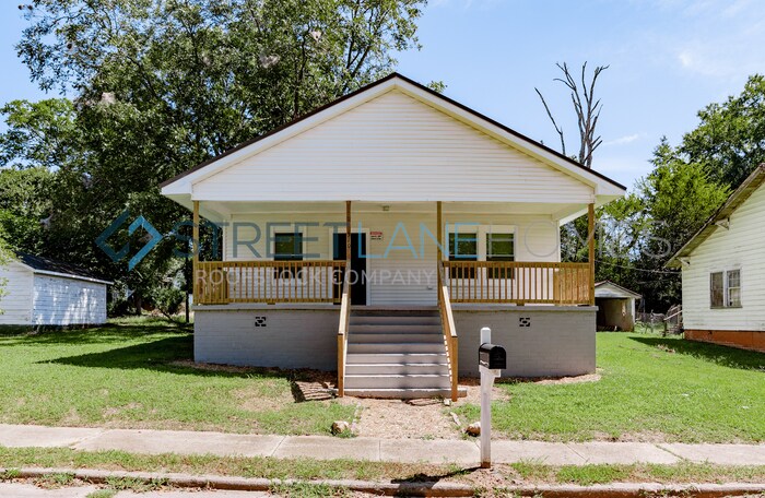 Primary Photo - Charming 2 Bedroom in Anderson!